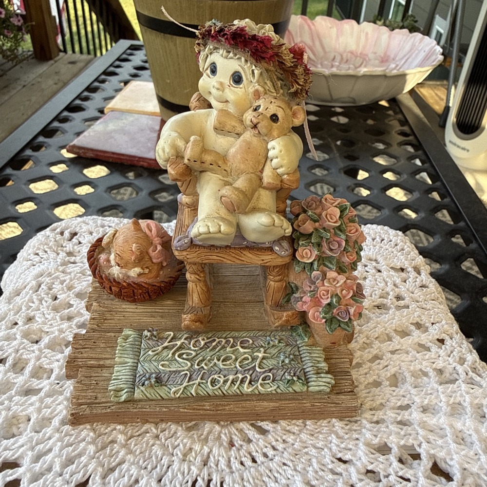 Dreamsicles Love Makes A Home Angel Cherub Teddy Bear and Me Kitten Flowers 2000